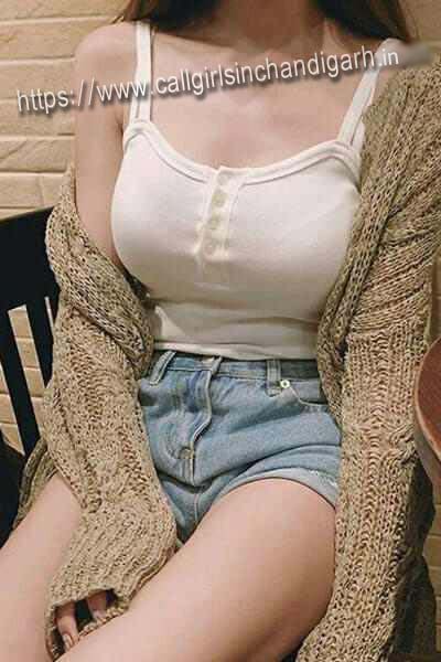 Jalandhar College Girl Escorts - Sylvie Jalandhar College Girl Escort Sylvie