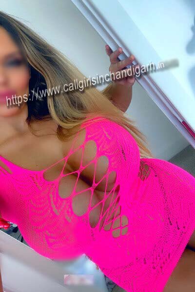 Mussoorie Female Escorts - Saira Mussoorie Female Escort Saira